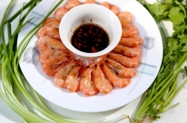 用冷水，还是热水煮虾？为什么你煮的虾又腥又柴？
